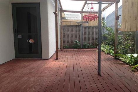 Photo of property in 19 Neta Grove, Henderson, Auckland, 0612