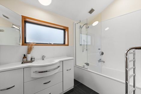 Photo of property in 46 Margaret Avenue, Havelock North, 4130