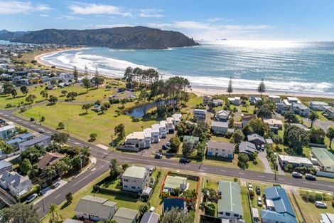 Photo of property in 603 Ocean Road, Whangamata, 3620