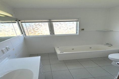 Photo of property in 18 Wells Road, Bucklands Beach, Auckland, 2012