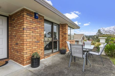 Photo of property in 9 Meynell Court, Glen Eden, Auckland, 0602