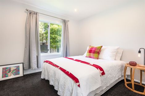 Photo of property in 27 Bishopsworth Street, Hillsborough, Christchurch, 8022