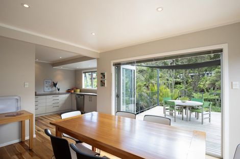 Photo of property in 100b Greenslade Road, Raglan, 3295