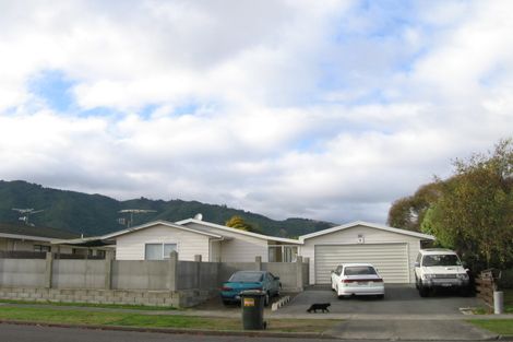 Photo of property in 80 Belvedere Avenue, Waikanae, 5036
