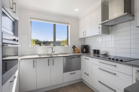 Photo of property in Waterview Estate, 26/4 Greystone Place, Omokoroa, 3114