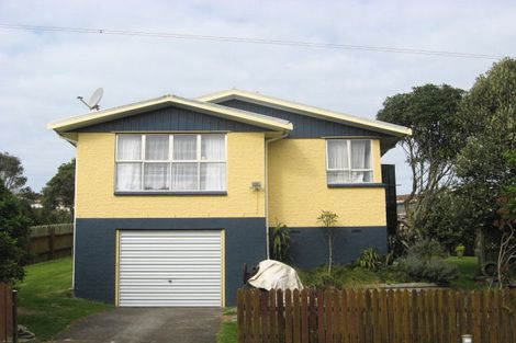 Photo of property in 8 Maui Place, Spotswood, New Plymouth, 4310