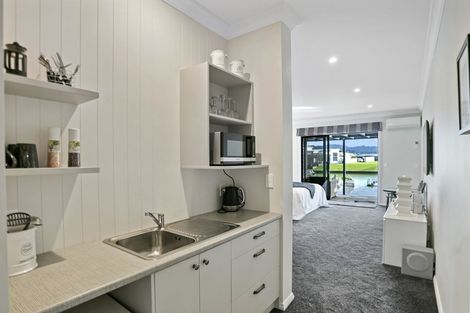 Photo of property in 304 Waterways Parade, Pauanui, Hikuai, 3579