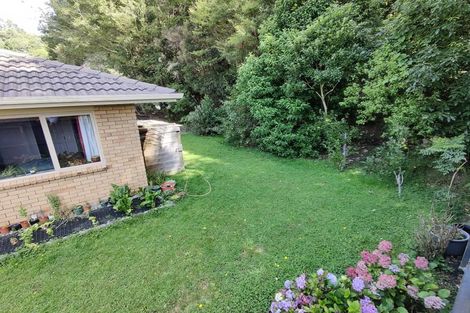 Photo of property in 24 Aragon Grove, Kingsley Heights, Upper Hutt, 5018