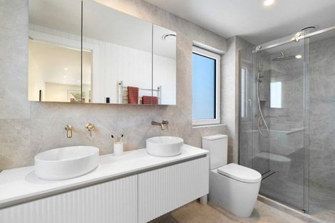 Photo of property in 35 Jack Hanley Drive, Jacks Point, Queenstown, 9371