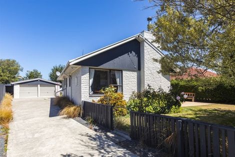 Photo of property in 17 Tuckers Road, Redwood, Christchurch, 8051