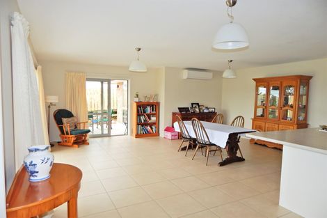 Photo of property in 14 Aranga Road, Kerikeri, 0230