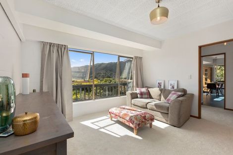 Photo of property in 2/55 Waitohu Road, York Bay, Lower Hutt, 5013