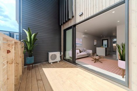 Photo of property in 6 Kamahi Place, Paraparaumu, 5032