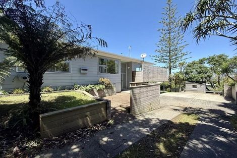 Photo of property in 264 Glenvar Road, Torbay, Auckland, 0630