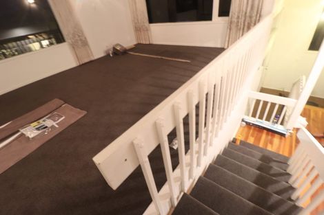 Photo of property in 23 Totara Grove, Hillcrest, Auckland, 0627