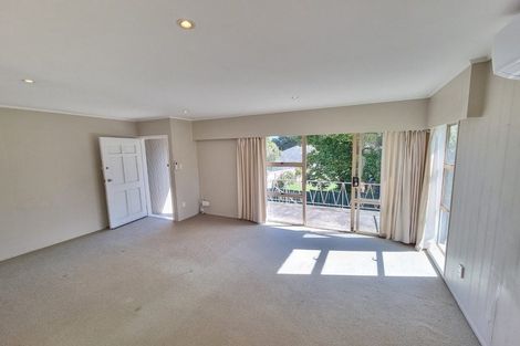 Photo of property in 3/68 Takutai Avenue, Half Moon Bay, Auckland, 2012