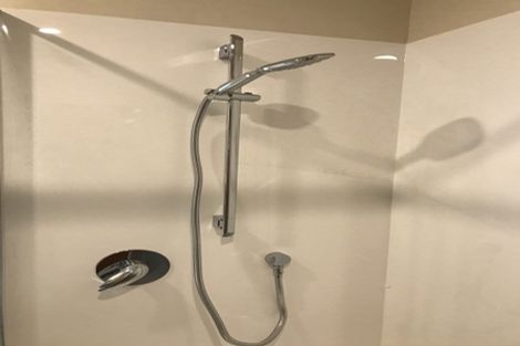 Photo of property in 19 Lyford Crescent, Sunnynook, Auckland, 0620