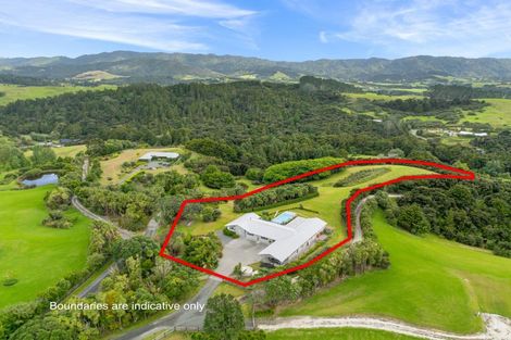 Photo of property in 33 Rua Road, Mangawhai, 0573
