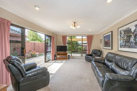 Photo of property in 8/32 Cotswold Avenue, Bishopdale, Christchurch, 8053