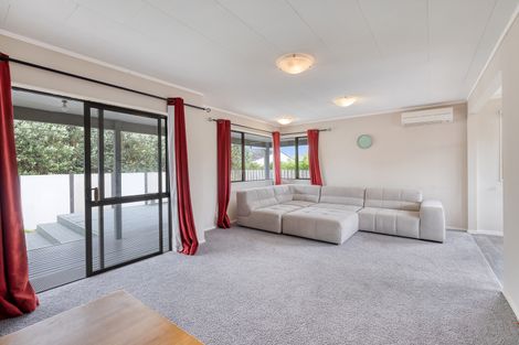 Photo of property in 42a Weld Street, Cambridge, 3434