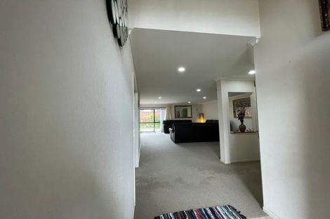 Photo of property in 311 Chapel Road, Flat Bush, Auckland, 2016