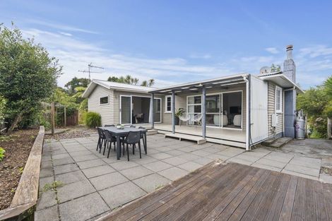Photo of property in 3 London Terrace, Welbourn, New Plymouth, 4312