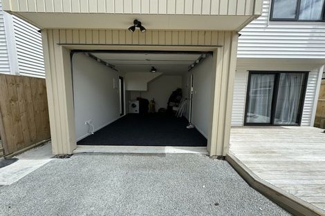 Photo of property in 7/116 Colwill Road, Massey, Auckland, 0614