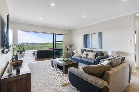 Photo of property in 719 Redoubt Road, Flat Bush, Auckland, 2019