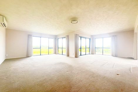 Photo of property in 34 Charles Dickens Drive, Mellons Bay, Auckland, 2014