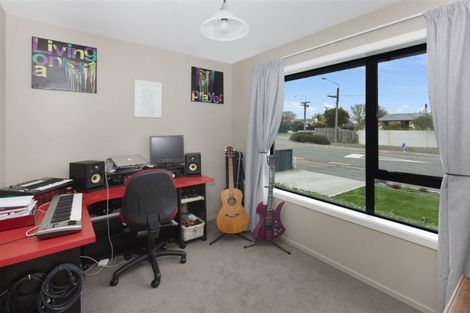 Photo of property in 97 Farquhars Road, Redwood, Christchurch, 8051