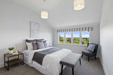 Photo of property in 7 Hackthorne Road, Cashmere, Christchurch, 8022