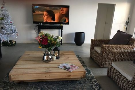 Photo of property in 12c Broadway Street, Martinborough, 5711