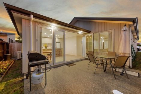 Photo of property in 15 Capstan Close, Pyes Pa, Tauranga, 3112