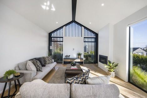 Photo of property in 18 Winstone House Road, Paerata, 2124