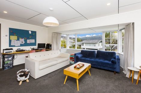 Photo of property in 55 Sunbrae Drive, Silverstream, Upper Hutt, 5019
