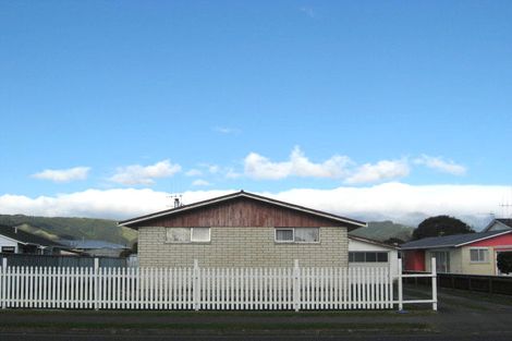 Photo of property in 154 Bartholomew Road, Levin, 5510