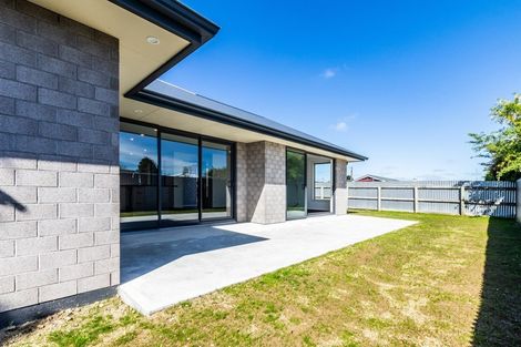 Photo of property in 40 Queen Street, Winton, 9720