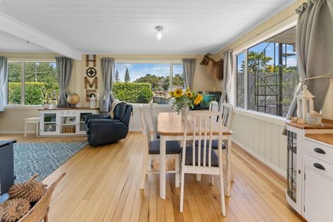 Photo of property in 4 Leigh Road, Foxhill, Wakefield, 7095