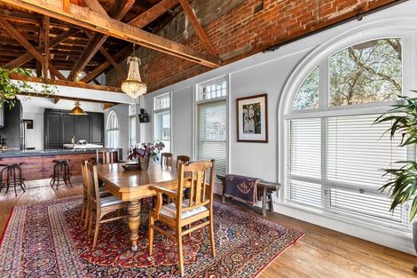 Photo of property in 29 Queen Street, New Plymouth, 4310