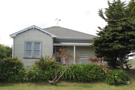 Photo of property in 10 Hurworth Place, College Estate, Whanganui, 4500