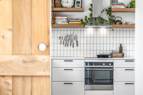 Photo of property in 105 Hunter Crescent, Wanaka, 9305