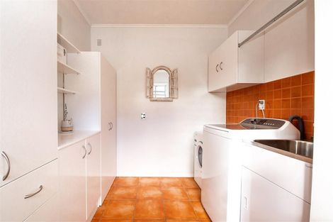 Photo of property in 53 Sophia Street, Glenholme, Rotorua, 3010