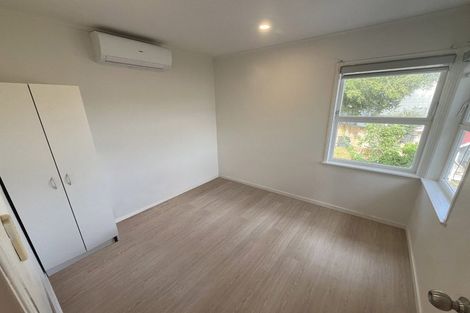 Photo of property in 1 Rembrandt Place, Opaheke, Papakura, 2113