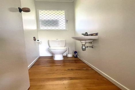 Photo of property in 6 Raines Avenue, Forrest Hill, Auckland, 0620