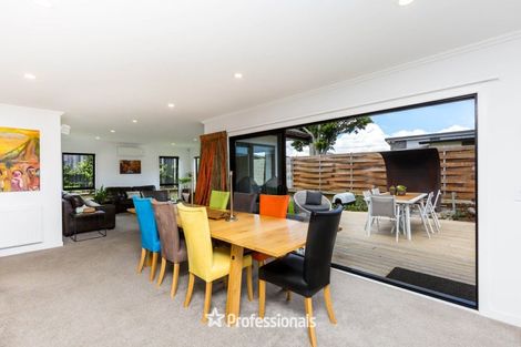 Photo of property in 15 Gilruth Road, Wallaceville, Upper Hutt, 5018