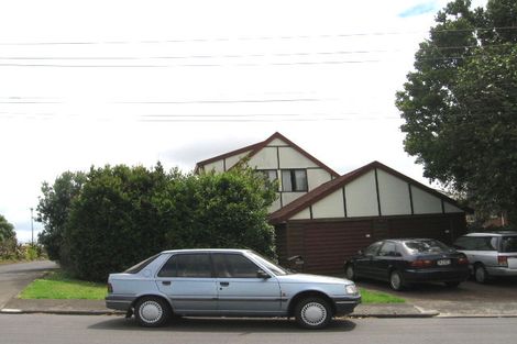 Photo of property in 2/132 Waipuna Road East, Mount Wellington, Auckland, 1060