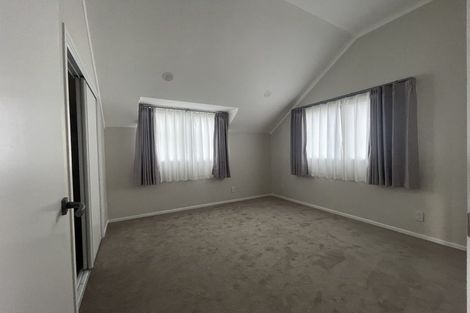 Photo of property in 3/485 Don Buck Road, Massey, Auckland, 0614