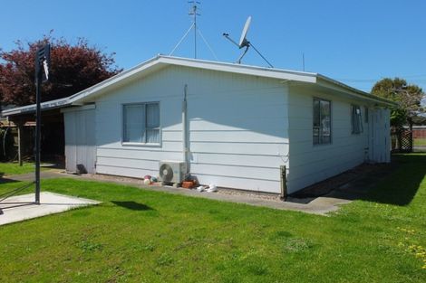 Photo of property in 2a Gladstone Street, Foxton, 4814
