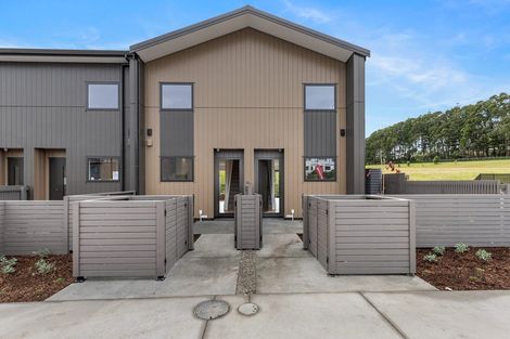 Photo of property in 19 Taiko Lane, Glenfield, 0629