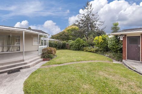 Photo of property in 4 Lynwood Place, Chedworth, Hamilton, 3210